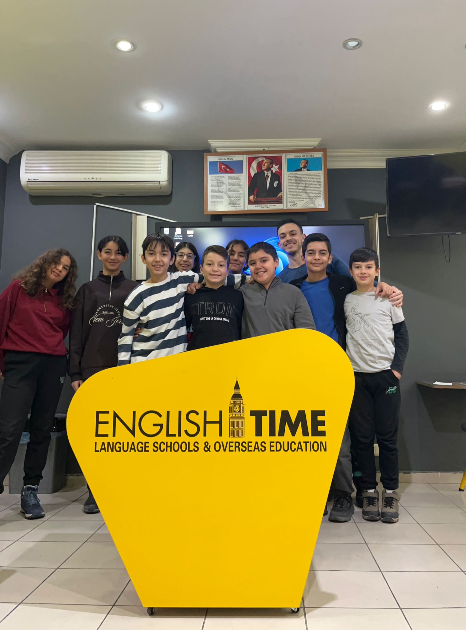 English Time Burdur Galeri 16