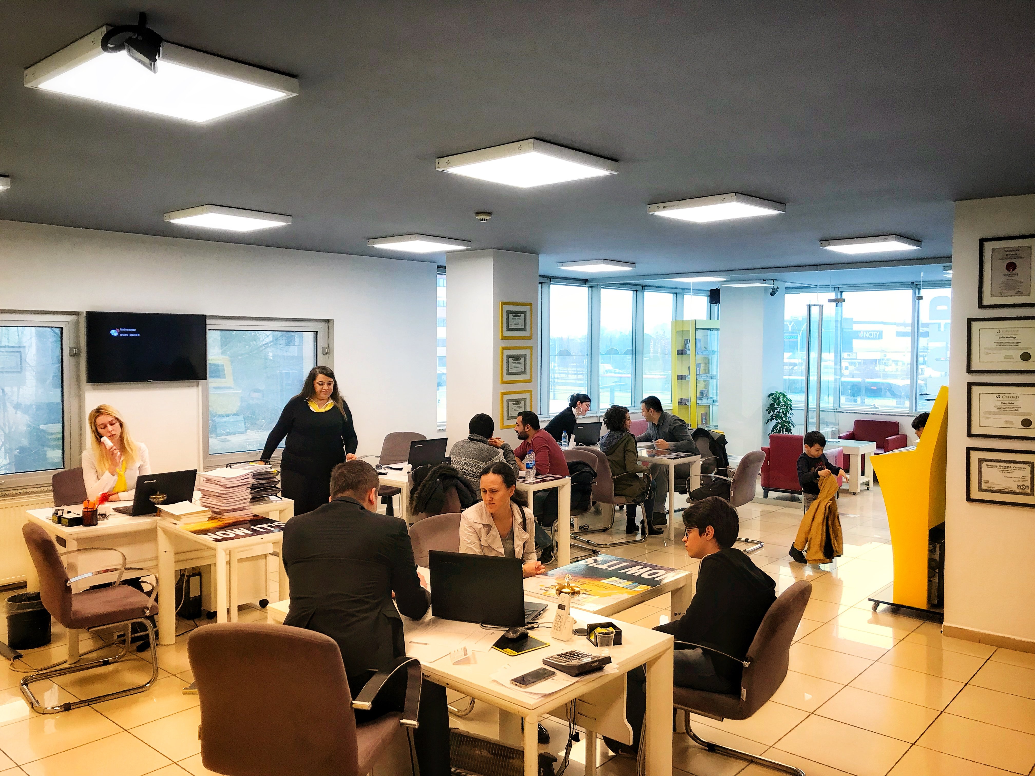 English Time İzmit Galeri 31