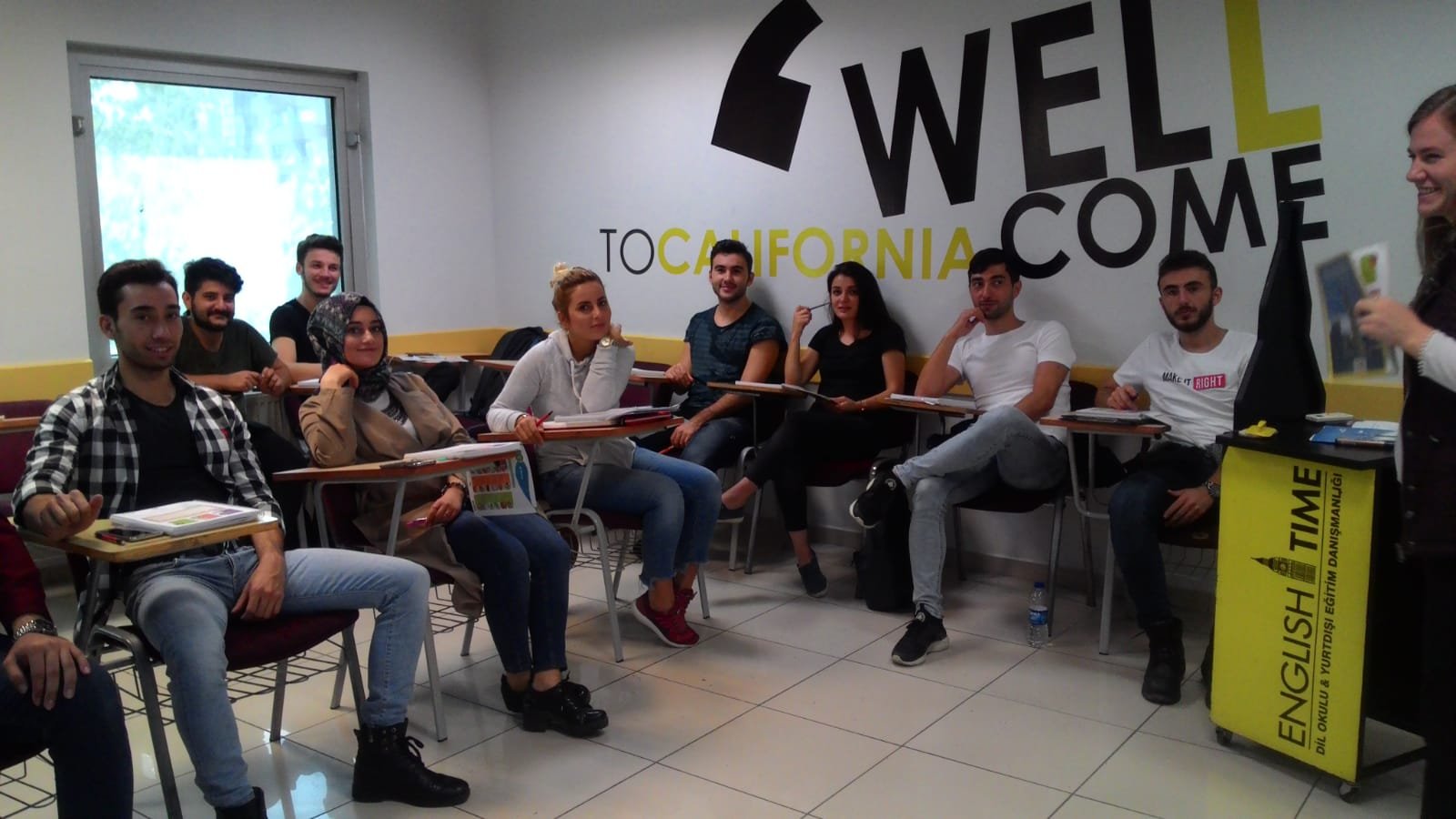 English Time İzmit Galeri 24