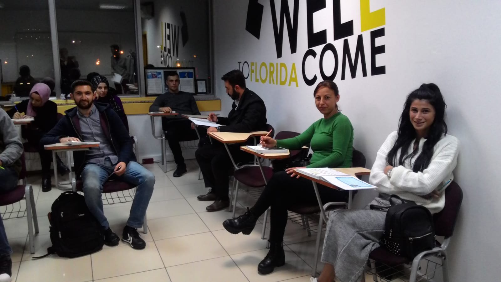 English Time İzmit Galeri 21